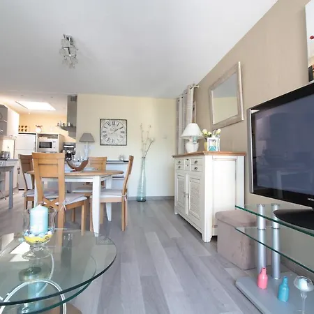 Confort Gregor 4 Personnes Balcon Parking Prive Centre
