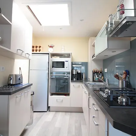 Confort Gregor 4 Personnes Balcon Parking Prive Centre Apartment